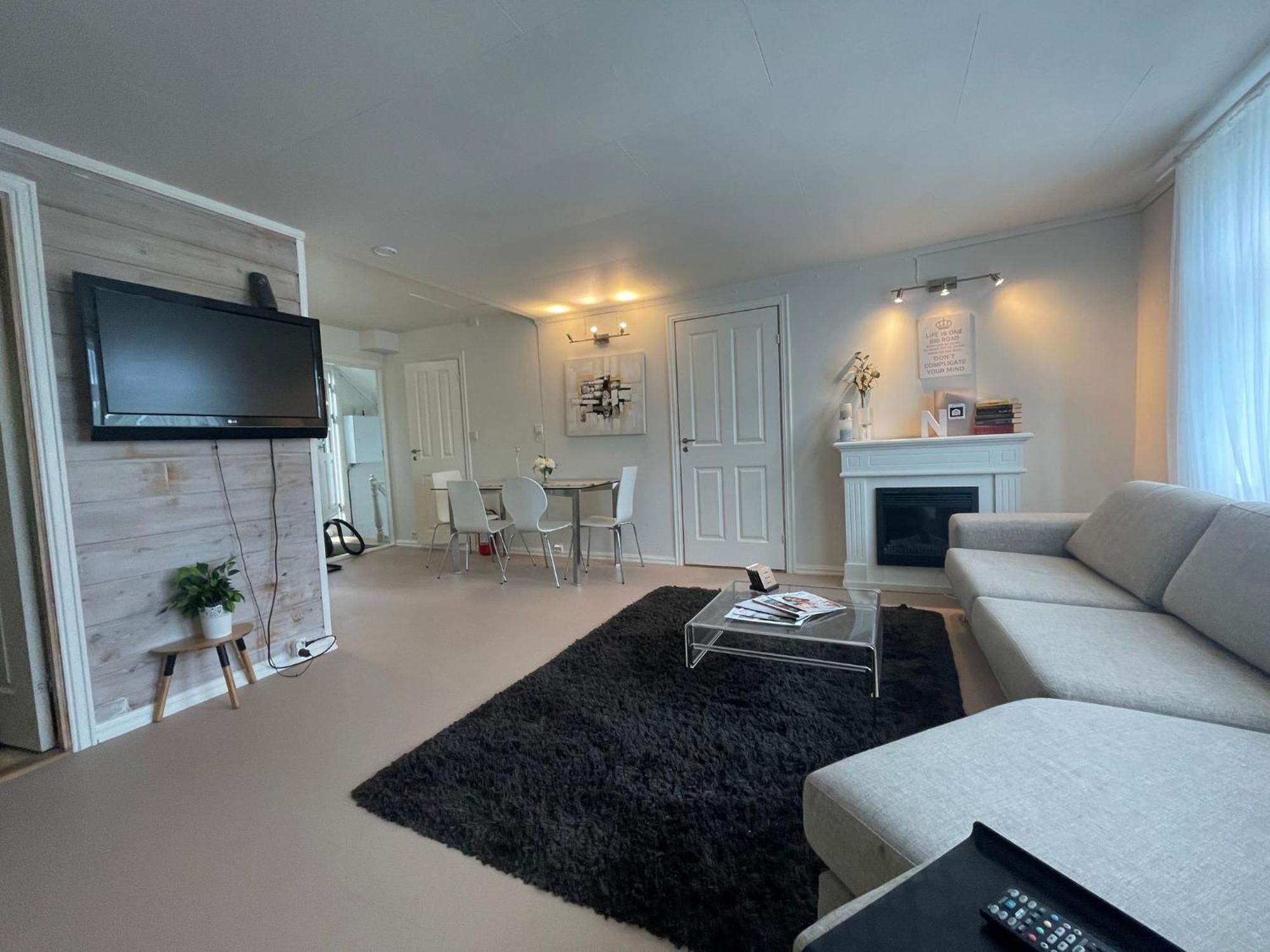 Nicolas Apartment 2 Nice And Cozy Central 3 Rooms Stavanger Exterior photo